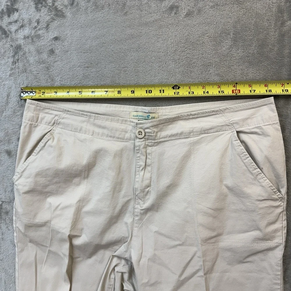 Caribbean Joe‎ Womens Shorts Size 14 Khaki Tan Flat Front Casual Mid Rise Chino